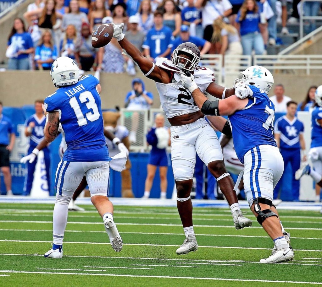 A Look Into Kentuckys Win over&nbsp;EKU